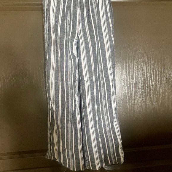 Grey and White Striped Linen Pants - Picture 2 of 2